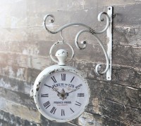 Chic Antique Nostalgische Uhr mit Wandbeschlag creme